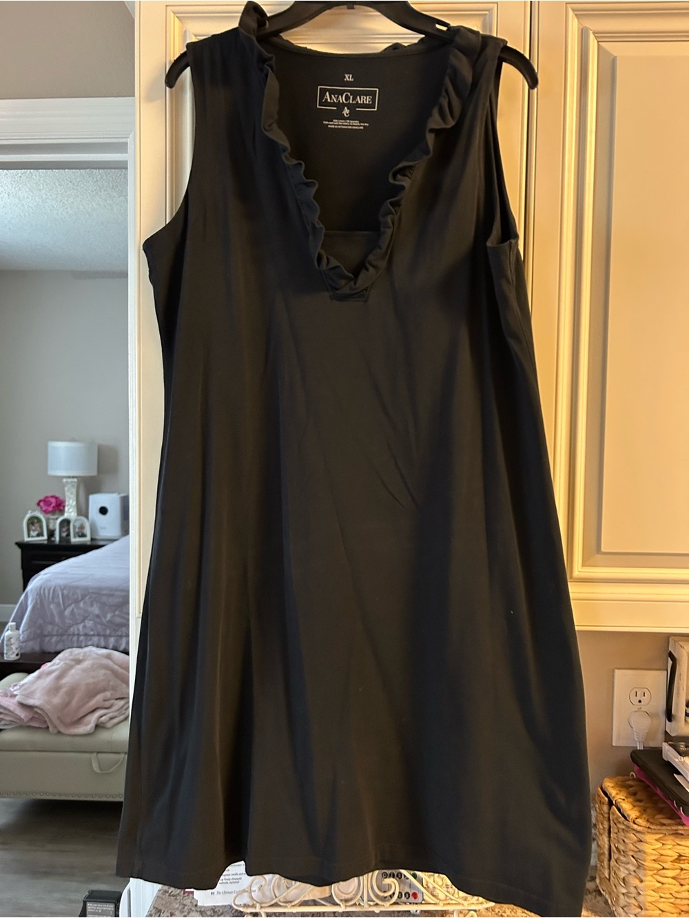 Ana Clare Sleeveless Black Ruffle V-Neck Dress